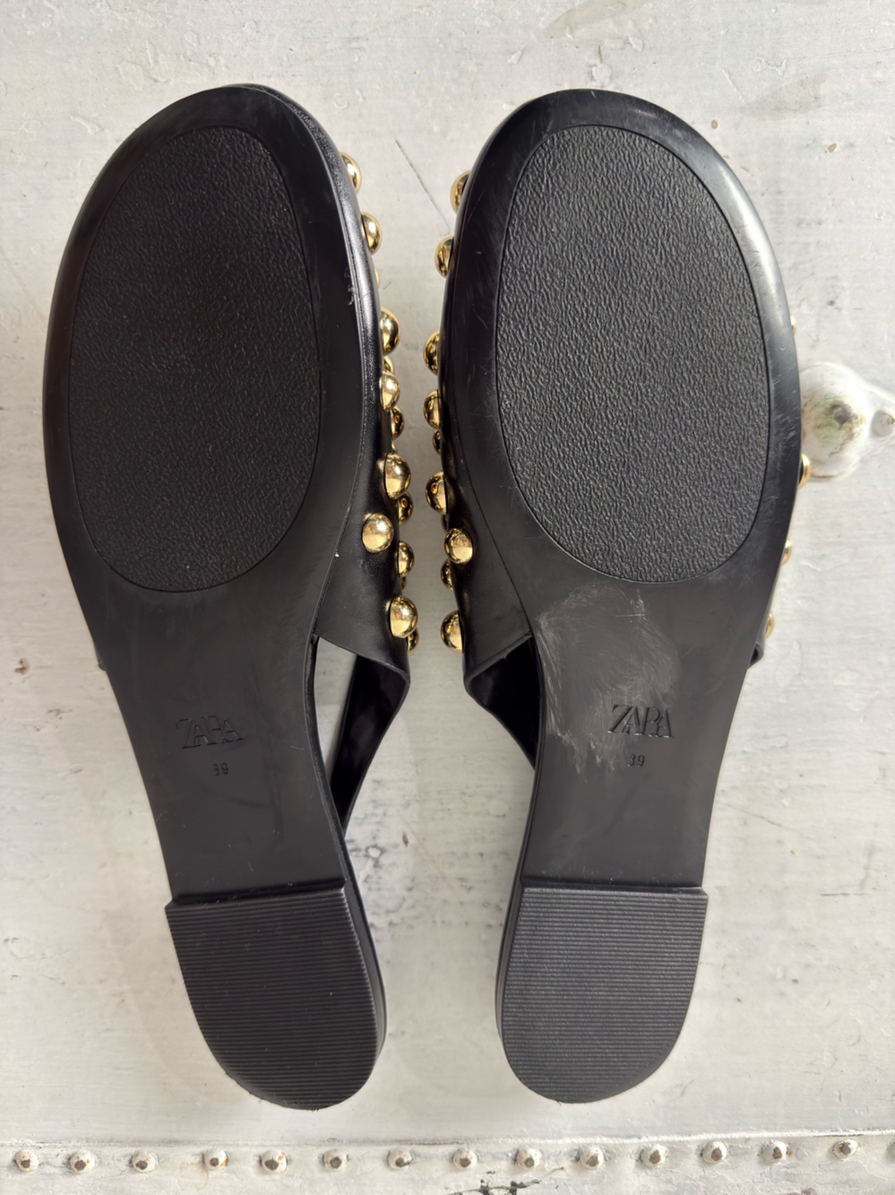 Zara Gold Studded Slingback Shoes Leather Size 8 Like New! - Picture 4 of 5
